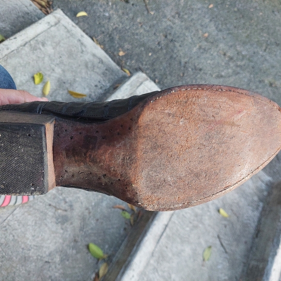 Pecos Bill,caiman tail cut boots - Picture 11 of 13